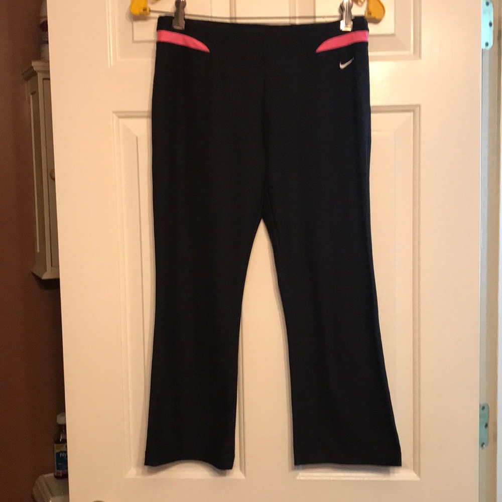 Nike workout capri